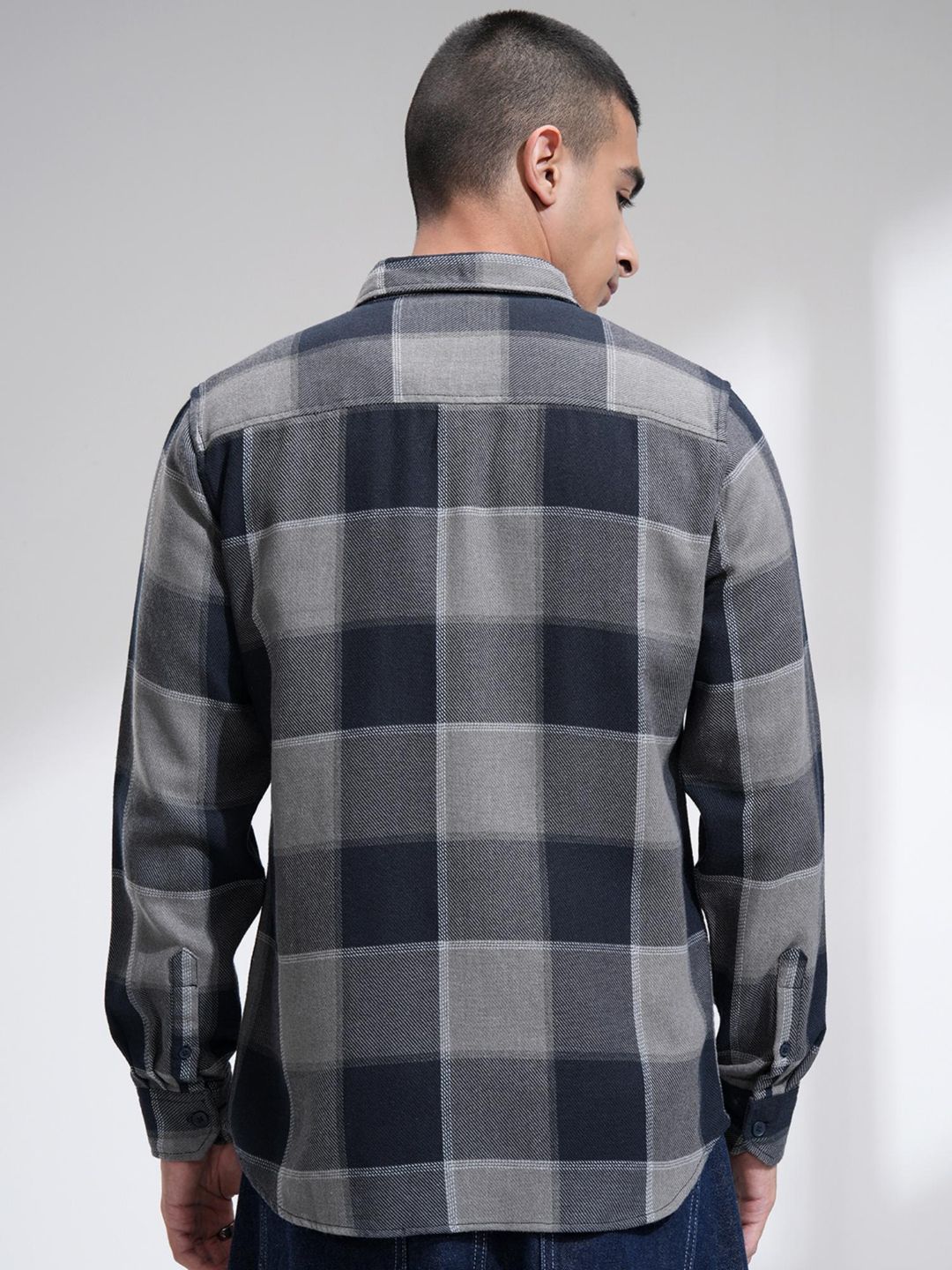 HIGHLANDER - Image 2